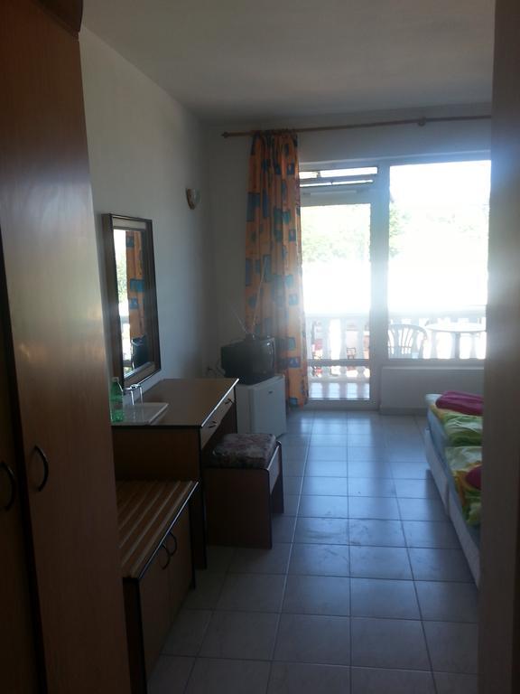 Family Hotel Casablanca Green Varna ภายนอก รูปภาพ