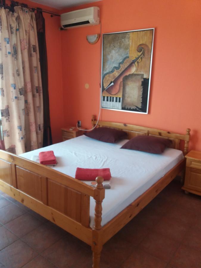 Family Hotel Casablanca Green Varna ภายนอก รูปภาพ