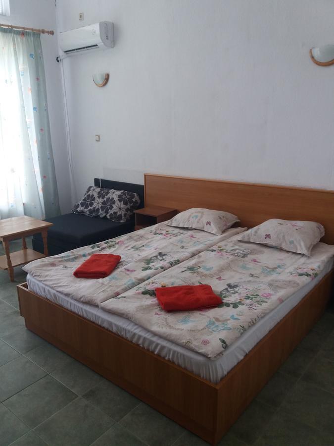 Family Hotel Casablanca Green Varna ภายนอก รูปภาพ