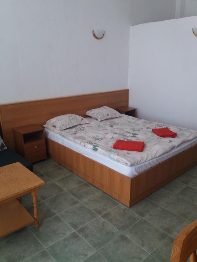 Family Hotel Casablanca Green Varna ภายนอก รูปภาพ