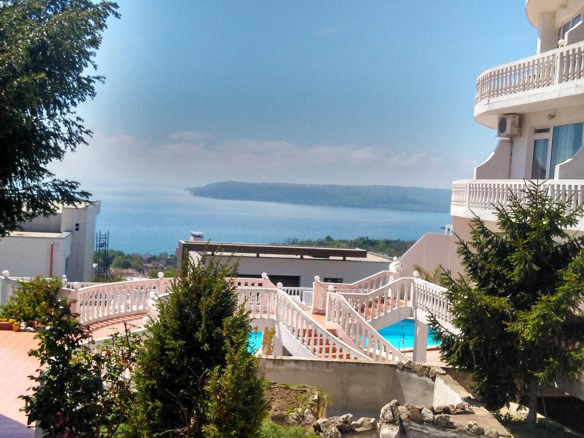 Family Hotel Casablanca Green Varna ภายนอก รูปภาพ